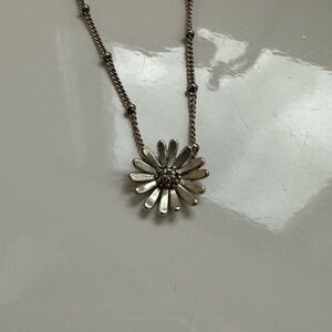 Pandora Silver Daisy Pendant Necklace